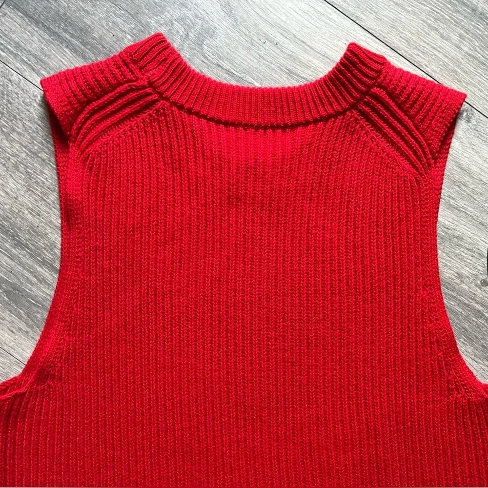 J. Crew sleeveless knit sweater top in vibrant red. Size m